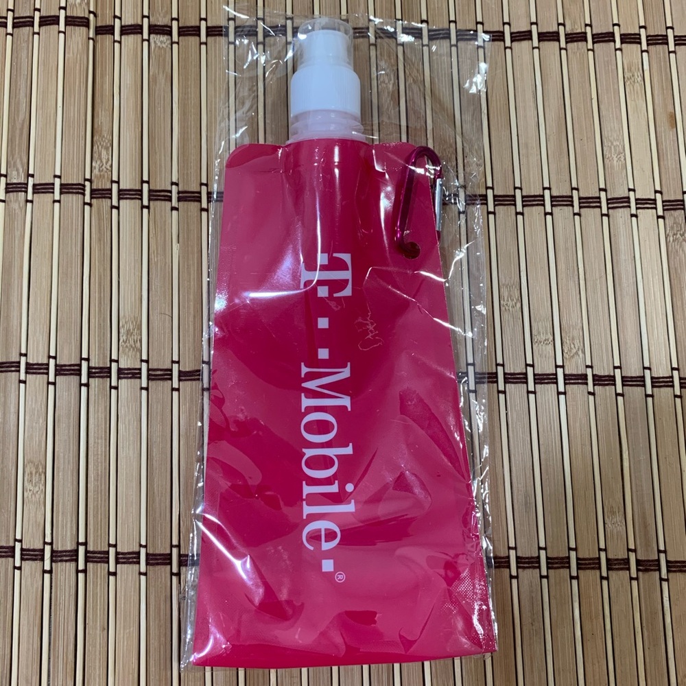 T Mobile Red Collapsible Water Silicone Foldable